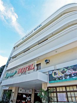 Diplomat Hotel