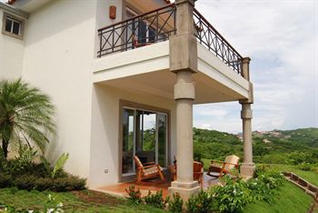 Bahia del Sol Villas & Condominiums