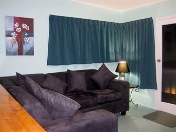 Bali Hai Motel