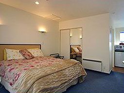 Antonio's Motor Lodge