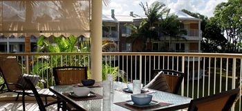 Macquarie Lodge Luxury Apartments