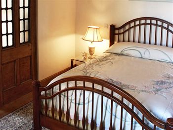 The Old Court - Guest house