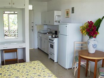 Adulo Apartments