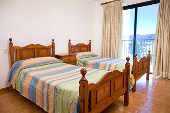 Riviera Hotel