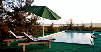 Montego Bay Beach Village