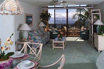 Kahana Villa