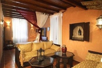 Apartamentos Turisticos Luna de Cristal