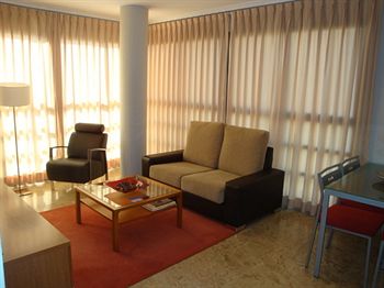 Apartamentos Plaza Picasso