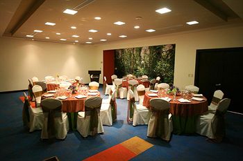 Hotel Indigo San Jose Forum