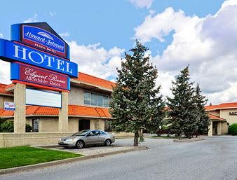 Howard Johnson Plaza Hotel Windsor