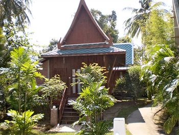 Chang Park Resort & Spa