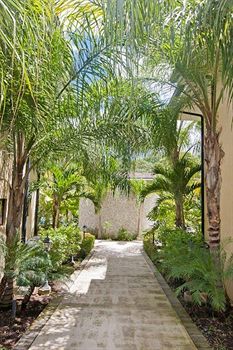 Casa del Sol Condominium