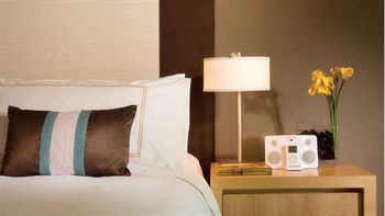 Four Seasons Hotel St Louis