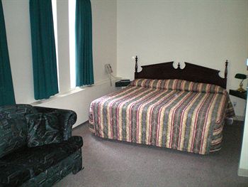King Edward Hotel