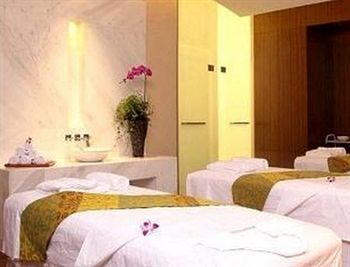 Holiday Inn Shanghai West