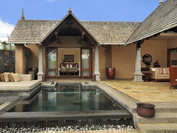 Maradiva Villas Resort & Spa