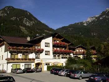 Erlebnishotel Sonnalp