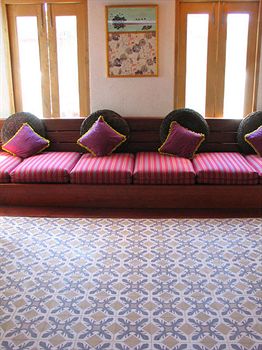 Alis Hotel