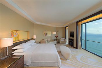 Sheraton Nha Trang Hotel &amp; Spa