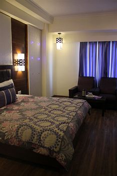Hotel Shiraz Regency