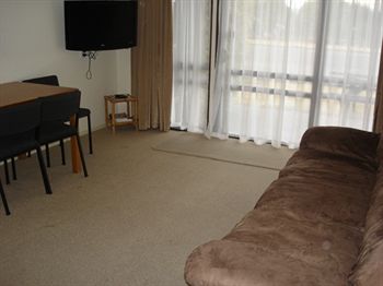 Marineland Motel