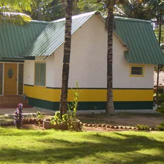 Parumpara Holiday Resort