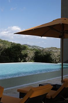 Radisson Summit Hotel and Golf Panama