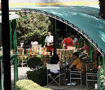 Seven Hotel