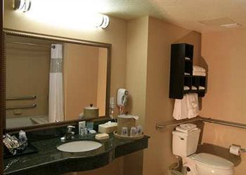 Hampton Inn & Suites Bakersfield/Hwy 58, CA