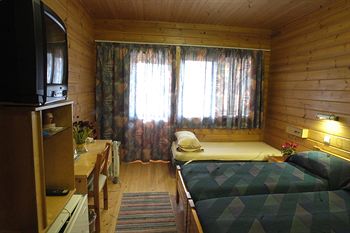 Kibbutz Yad Hashmona Hotel