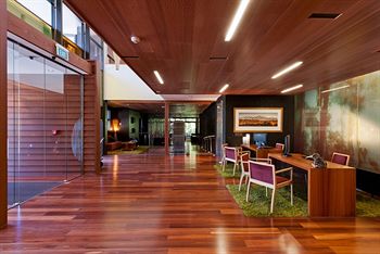 Te Waonui Forest Retreat