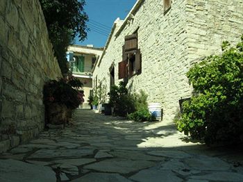 Gabriel Traditional House