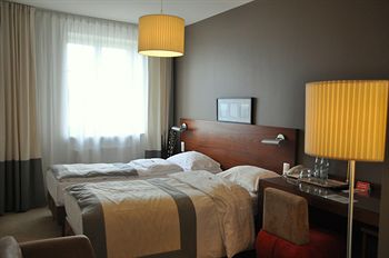 Atrium Hotel