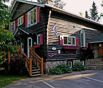 Auberge Le Lupin B&B