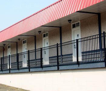 Acadian Motor Inn