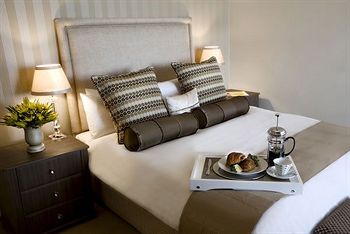 The King Edward Hotel
