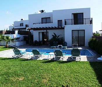 Aura Holiday Villas