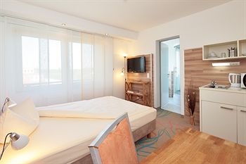 petul-apart-hotel-acirc-city-garden-acirc