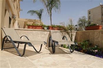 Ramon Suites Hotel