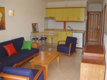 Apartamentos Montemar