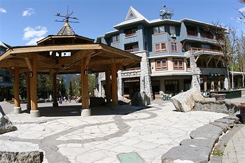 Whistler Places - Whistler Town Plaza