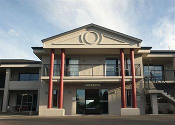 Quality Hotel Leisure Lodge