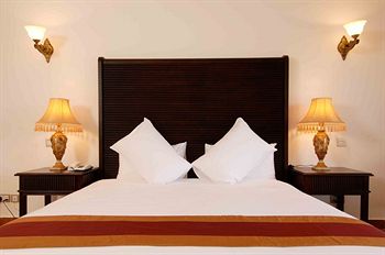 Colosseum Hotel & Fitness Club