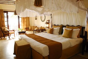 Breezes Beach Club & Spa