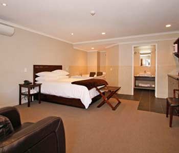Aotea Motor Lodge