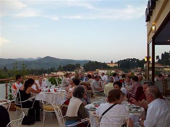 Neda Hotel