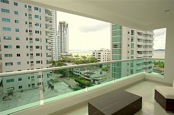 Travelers Suites Orange Cartagena
