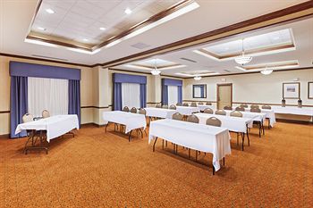 Country Inn & Suites by Carlson, Oklahoma City North