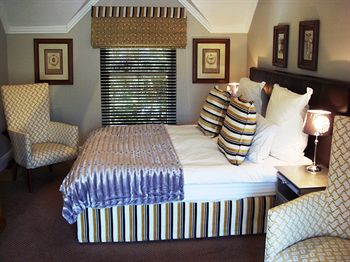 Plumwood Inn