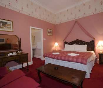 Clifton Hotel